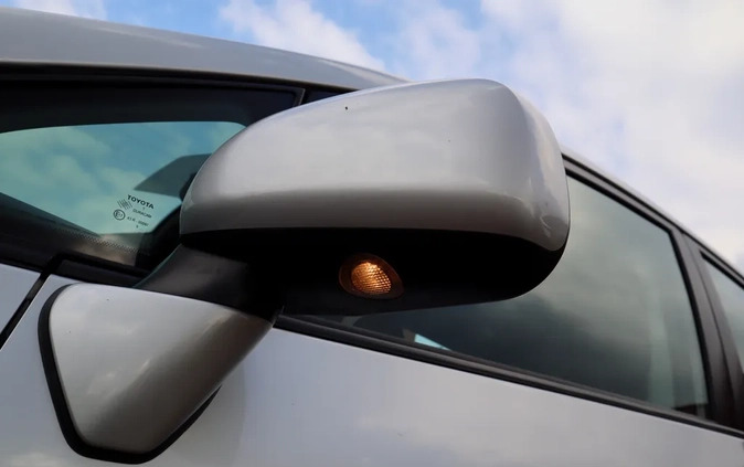 Toyota Verso cena 28900 przebieg: 205000, rok produkcji 2009 z Gołdap małe 529